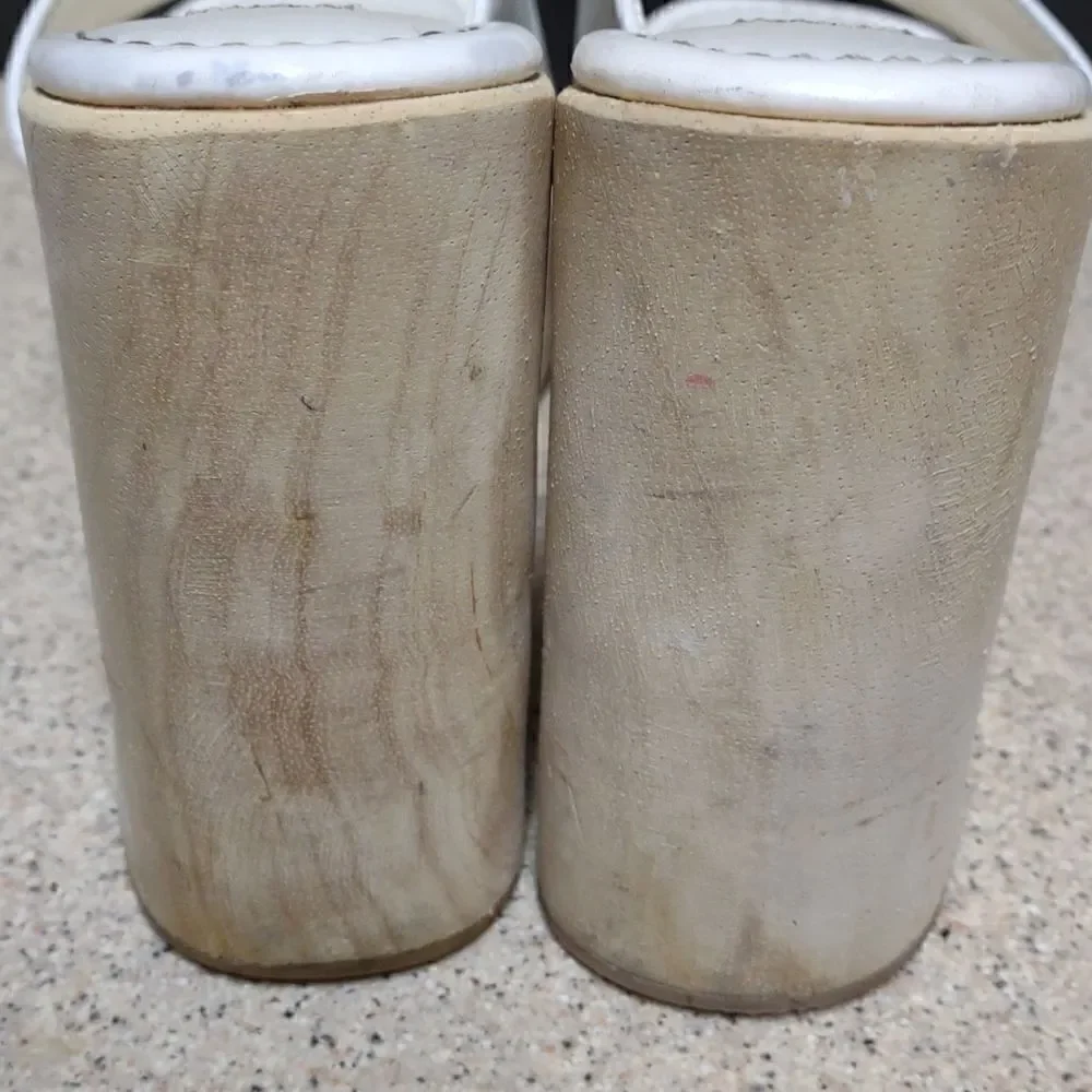 👍 Vintage Steve Madden BOHO White Platform Wood Shoes Size 8.    A4